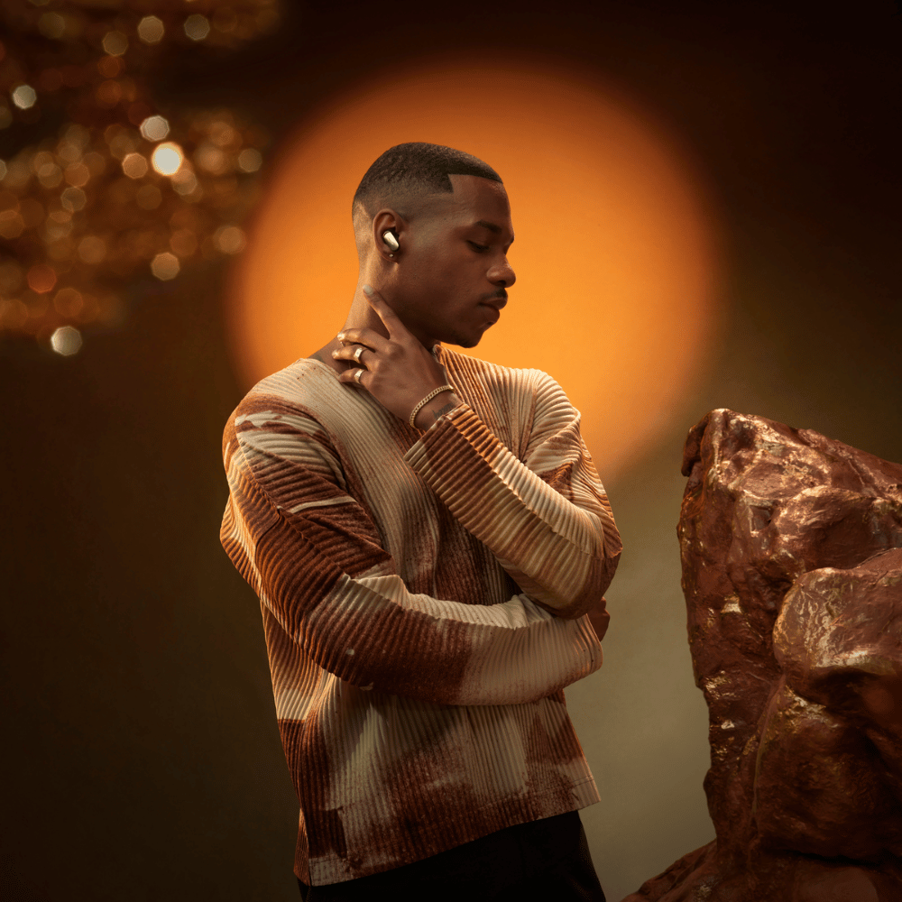 אוזניות אלחוטיות Bose QuietComfort Ultra Earbuds 2nd Gen QCUE2 שחור מוזהב